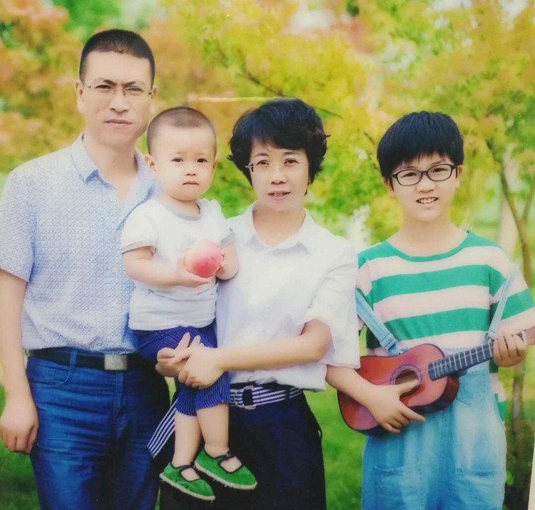 致敬白衣天使－我的妈妈宁子秀