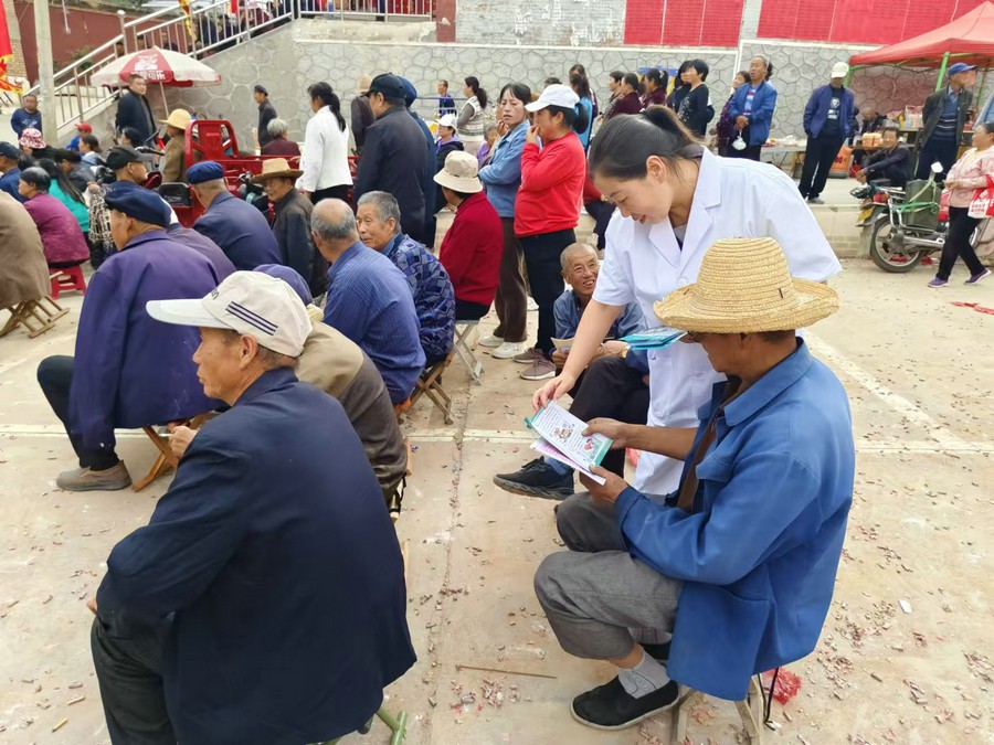 “十个多一点”，麦积区中医医院开展暖心服务义诊活动 第 3 张