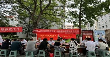 党旗引领惠民生，麦积区中医医院开展惠民义诊活动